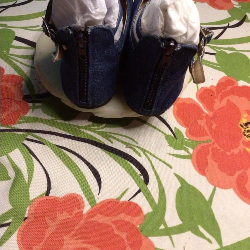 ❤️❤️SPICSTEP Girl blue flats.  ❤️❤️6X$15.00